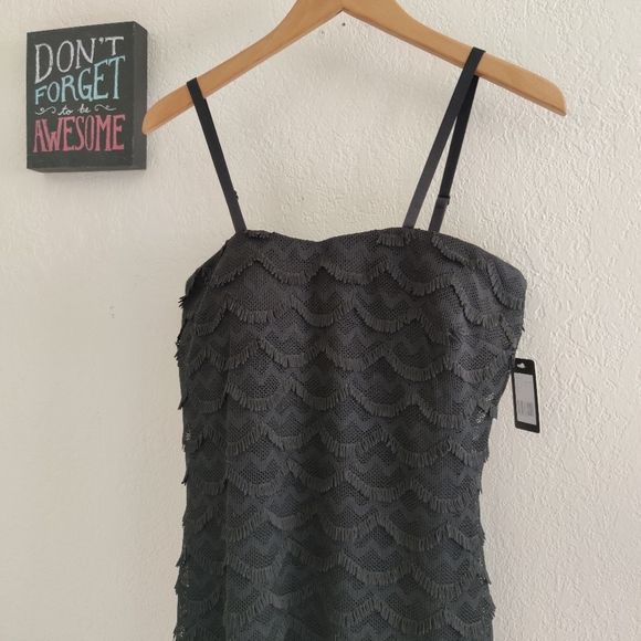 Guess 💜 NEW‎ Ashley Tiered Lace Sheath Dress Black - Picture 5 of 12